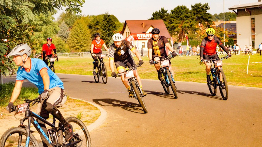 VI edycja Maratonu MTB w Golubiu-Dobrzyniu. Trasę główną...