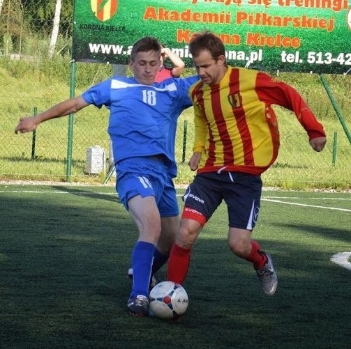 W meczu pokazowym z Uczniowskim Klubem Sportowym Baćkowice zagrali między innymi Przemysław Cichoń i Jacek Kubicki, znani z boisk ekstraklasy. 