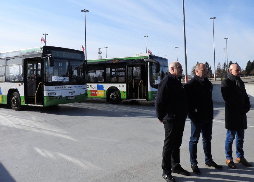 Białystok przekazał w darze dla Lwowa dwa autobusy...