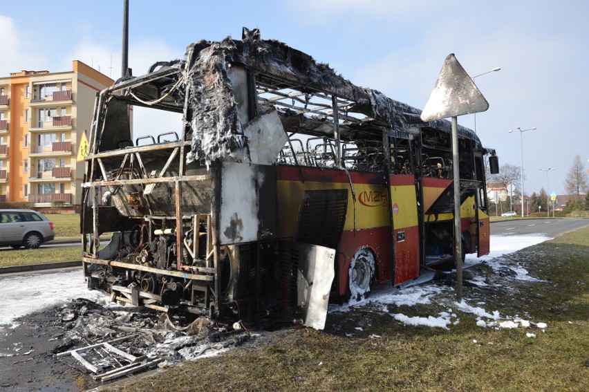 Do pożaru autobusu MZK doszło około godziny 10. Pojazd...