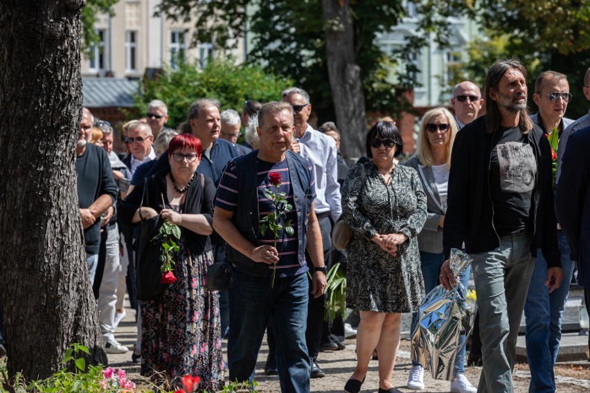 Na cmentarzu Starofarnym w Bydgoszczy odbył się pogrzeb...