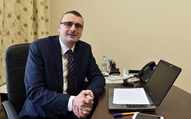 Burmistrz Krynicy Piotr Ryba publikuje sfałszowane dokumenty  