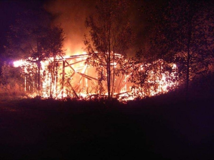 Pożar opuszczonej cegielni w Kwileniu