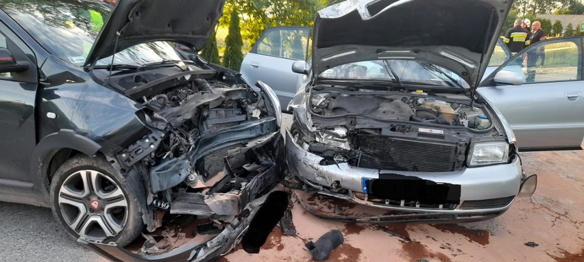 W wypadku pod Tuszynem 5 osób zostało rannych