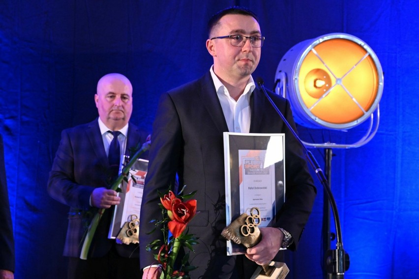 Rafał Dobrowolski z Karimy Prząsław zajął 9 miejsce w Plebiscycie Sportowym - Świętokrzyskie Gwiazdy Sportu. Zobacz wideo