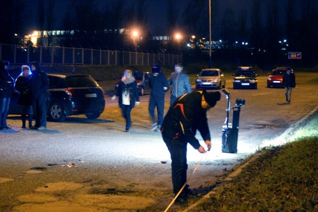 Zatrzymano mężczyznę, który chciał rozjechać samochodem policjantów. Funkcjonariusze strzelali na Stokowskiej w Łodzi