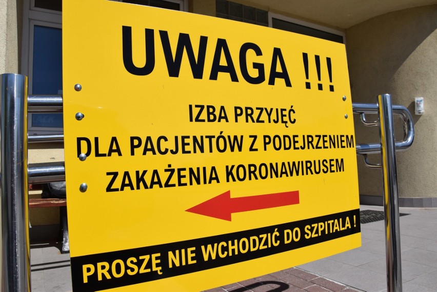 Szpital powiatowy w Oleśnie.