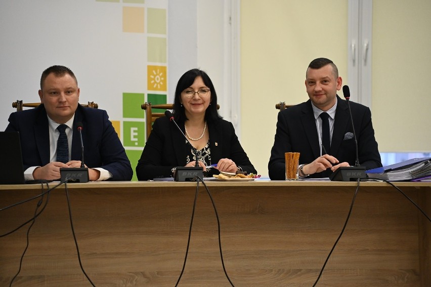 Rada Miejska w Kępicach uchwaliła budżet gminy na 2024 rok.