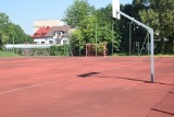 Chcą modernizacji boiska dla VI Liceum Ogólnokształcącego imienia Jana Kochanowskiego w Radomiu. Można głosować na ten projekt