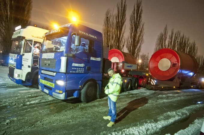 204 tony dla Rolls Royce&quot;™a przejechały w nocy przez Bydgoszcz