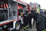 Strażacy kupili już wóz bojowy za złotówkę, teraz dostali jeszcze nowoczesną pompę