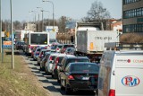 Korki w Bydgoszczy. Minister powołuje się na TomTom, miasto na Yanosik.pl