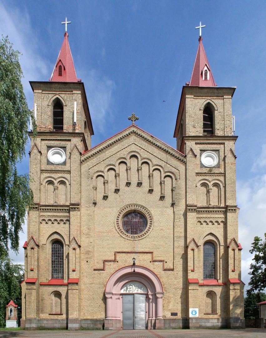 Kościół św. Stanisława Biskupa i Męczennika w Dąbrowie...