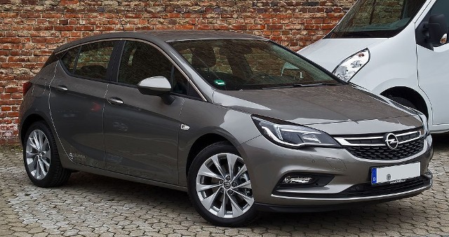 MIEJSCE 10: Opel Astra