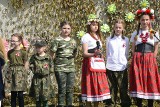 Festyn Rodzinny w Kałkowie. Tłumy mieszkańców bawiły się na imprezie plenerowej zorganizowanej przez radę rodziców lokalnej szkoły