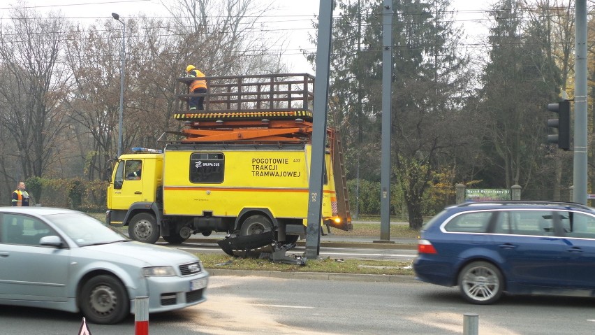 Wypadek na al. Powstania Warszawskiego