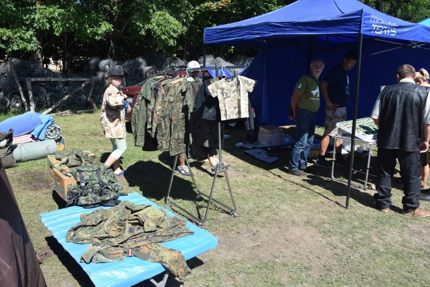 Festyn militarny w Studziankach Pancernych i obchody 78. rocznicy bitwy w gminie Głowaczów. Zobacz zdjęcia