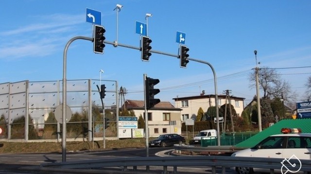 Sygnalizacja acykliczna powstała na skrzyżowaniu DK1 z ul. Hallera