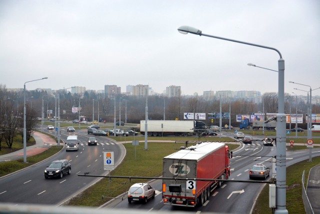 Skrzyżowanie ulic Diamentowa - Krochmalna ma się zmienić w dwupoziomowe