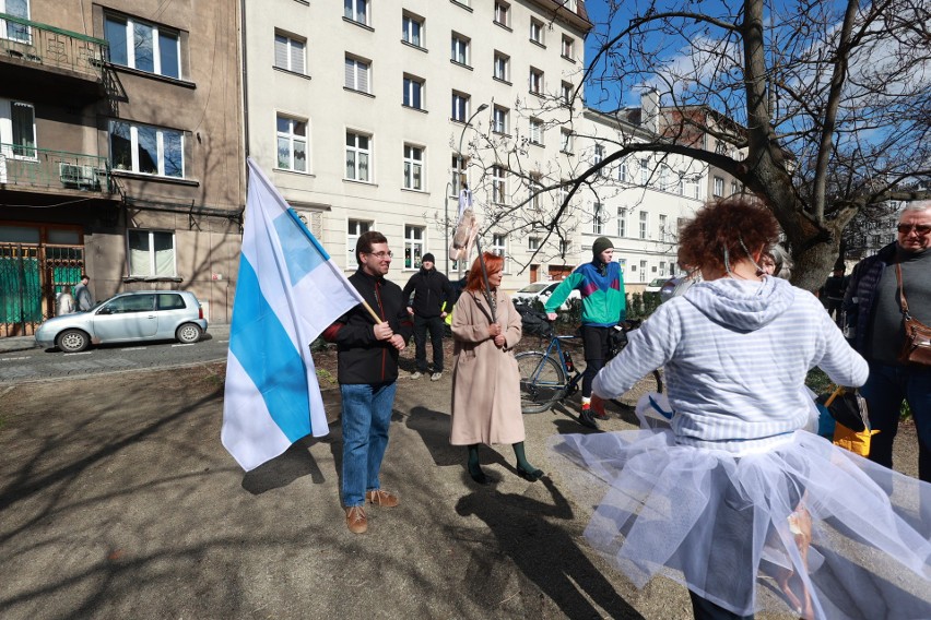 Protest pod rosyjskim konsulatem w Krakowie.