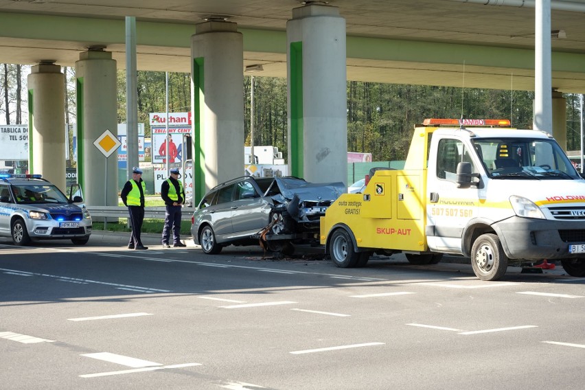 Wypadek na skrzyżowaniu ulic gen. Sosabowskiego i Kazimierza...