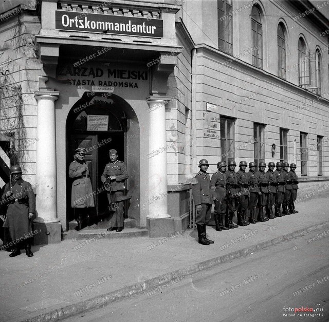 25 maja 1943 r. żołnierze AK: Bronisław Skóra-Skoczyński „Robotnik” i Zygmunt Czerwiński „Staw” wykonali wyrok śmierci wydany na szefa gestapo w Radomsku Williego Bergera i jego zastępcę Johanna Wagnera.