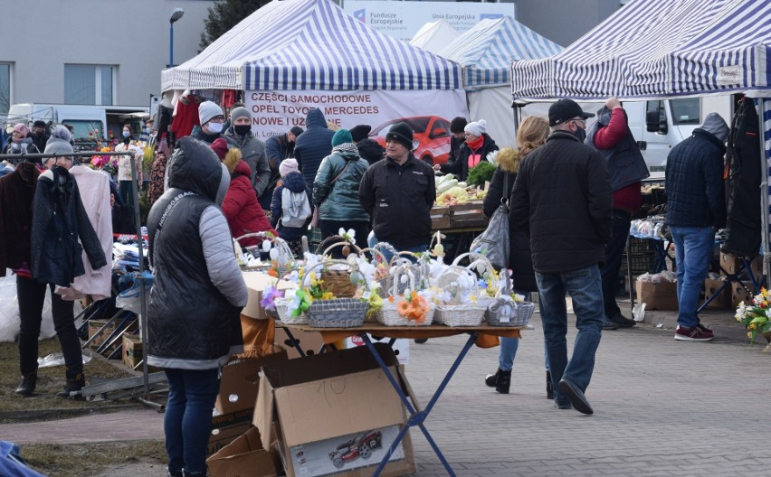 W niedzielę 14 marca na targu w Wierzbicy w powiecie...