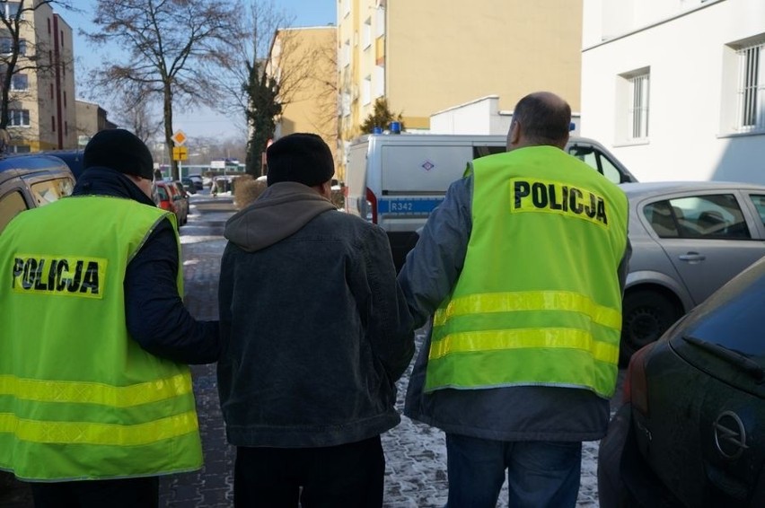 60-latek odpowie za kradzież mienia oraz próbę zmylenia...