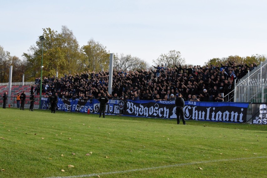 W meczu IV ligi Unia Gniewkowo uległa Zawiszy Bydgoszcz 0:1....