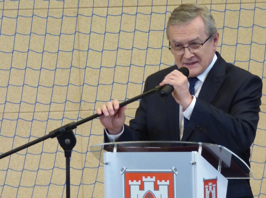 Wicepremier Piotr Gliński otrzymał tytuł Honorowego Obywatela Miasta Wiślica [ZDJĘCIA]