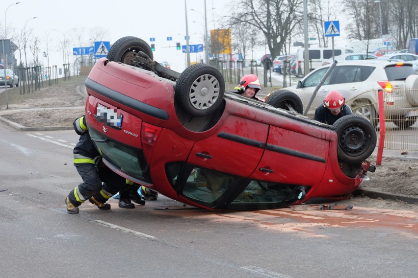 Potrącenie na ul. Żeromskiego w Białymstoku. Citroen wjechał...