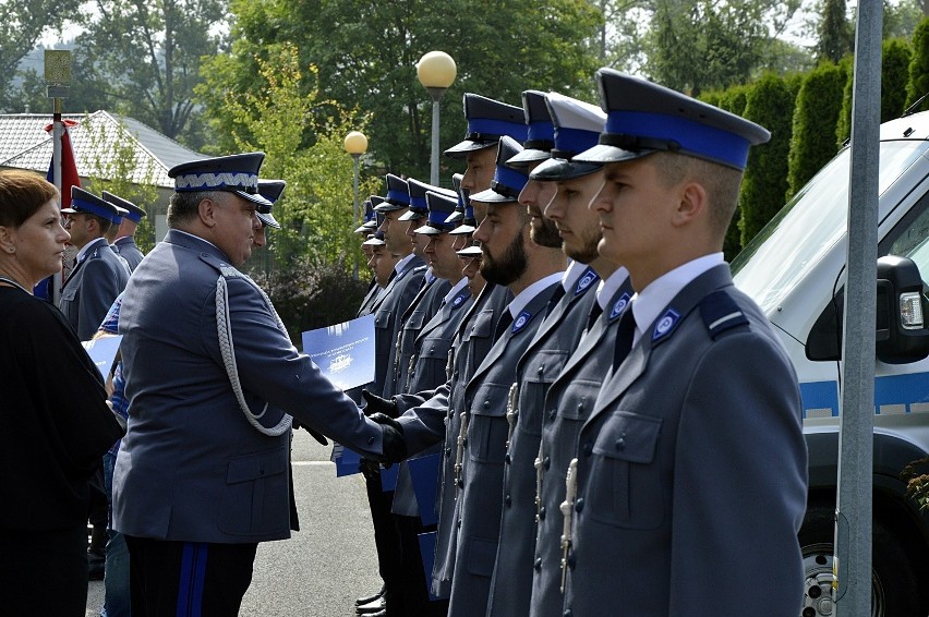 Gorlice. Święto policji, wręczono awanse i podziękowano za ciężką służbę [ZDJĘCIA]