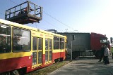 Zderzenie tira z tramwajem (galeria, wideo)