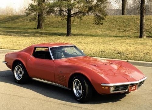 Fot. Chevrolet: Dopiero druga generacja Corvette z 1963 r.,...