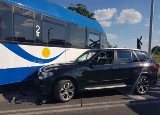 Drygały. Wypadek na przejeździe kolejowym. BMW zderzyło się z szynobusem (zdjęcia)