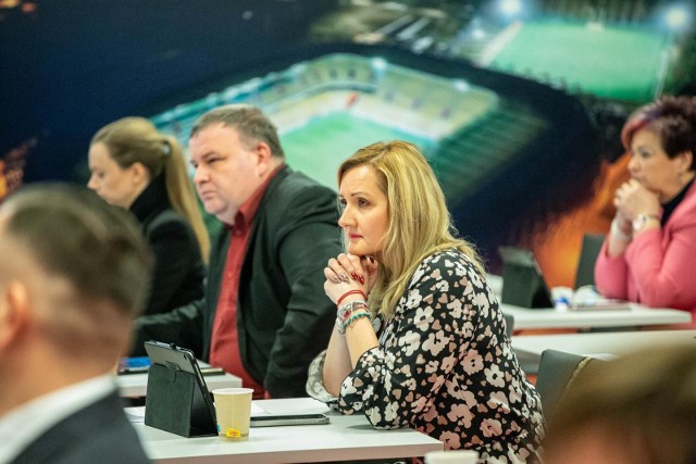 Joanna Misiuk podczas środowej sesji rady miasta na stadionie miejskim