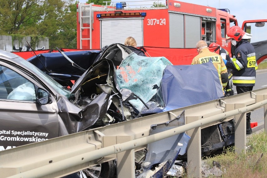 Wrocław: Tragiczny wypadek na obwodnicy śródmiejskiej. Zginął 19-letni Ukrainiec (ZDJĘCIA)