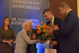 Nagrody miasta Sandomierz Bonum Publicum wręczone. Aleksander Patkowski Honorowym Obywatelem (DUŻO ZDJĘĆ)