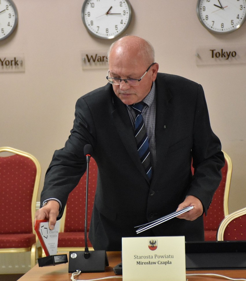 Zarząd Powiatu Malborskiego z absolutorium za 2022 rok