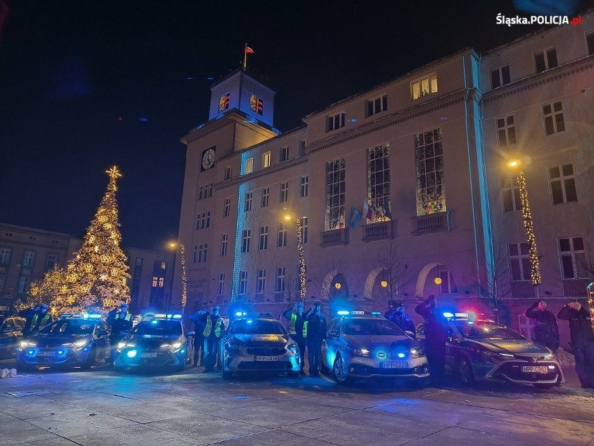 Policjanci w Śląskiem oddali hołd zmarłym w tragicznych...