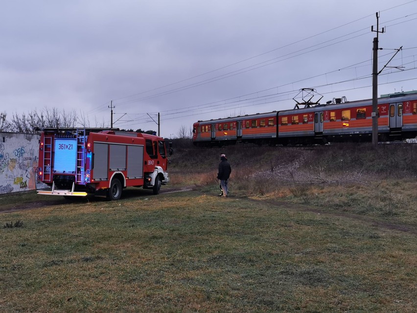 Mężczyzna zginął na torach. Ruch pociągów, przejeżdżających przez Włocławek, odbywa się wahadłowo