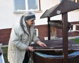 Wielu bieczan wciąż ma kłopoty z wodą. W studniach sucho, pranie trzeba wywozić do rodziny i znajomych. Każda kropla jest na wagę złota