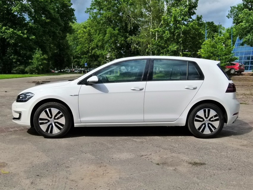 Volkswagen e-Golf - test...