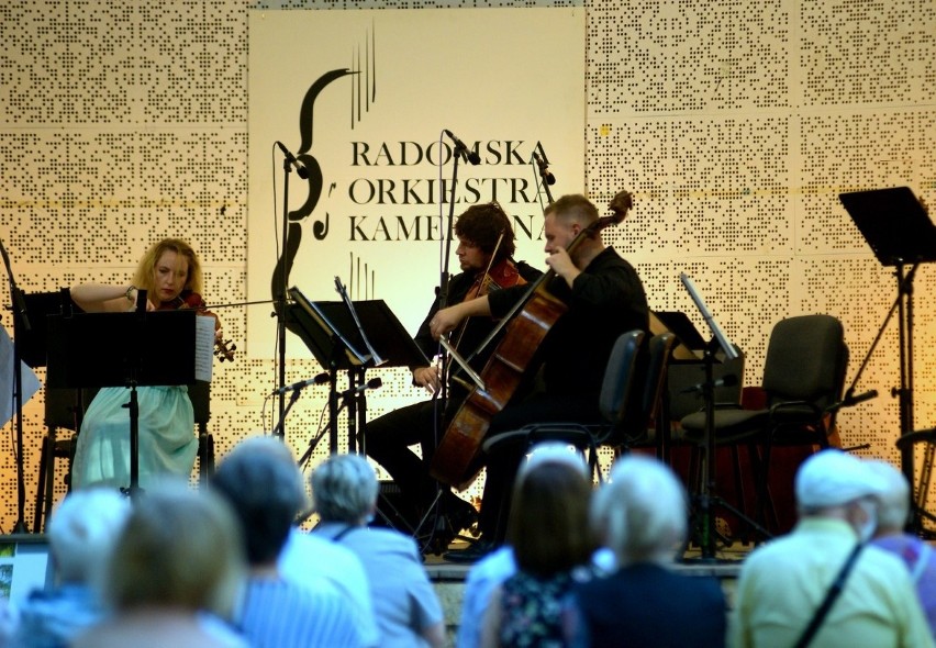 Radomska Orkiestra Kameralna zaprosiła na pierwszy koncert plenerowy z cyklu Lato z ROK-iem 