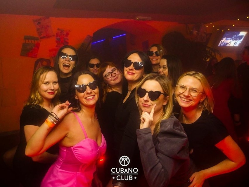 Więcej zdjęć z imprez w Cubano Club Toruń na kolejnych...