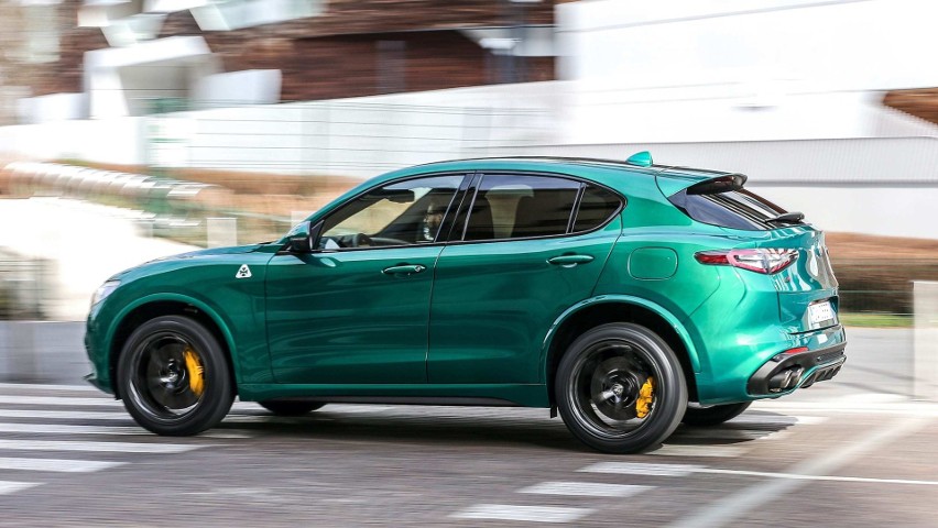 Alfa Romeo Stelvio Quadrifoglio 2020...