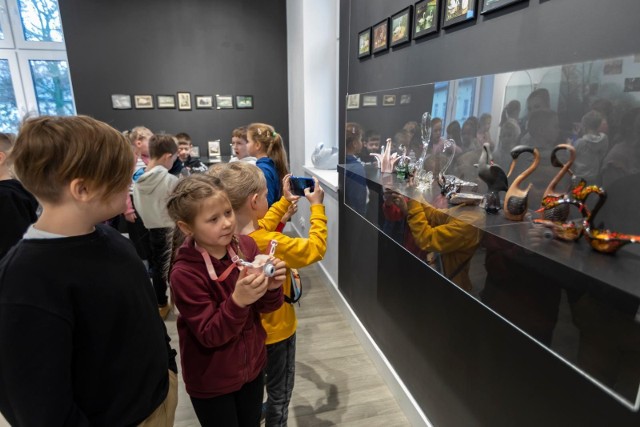 W Muzeum Kanału Bydgoskiego do końca grudnia 2022 roku na wystawie „Wyspa Łabędzia” można zobaczyć "łabędzie" eksponaty z bogatej kolekcji Bartłomieja Wodyńskiego - twórcy i byłego właściciela Muzeum Farmacji Apteki „Pod Łabędziem”