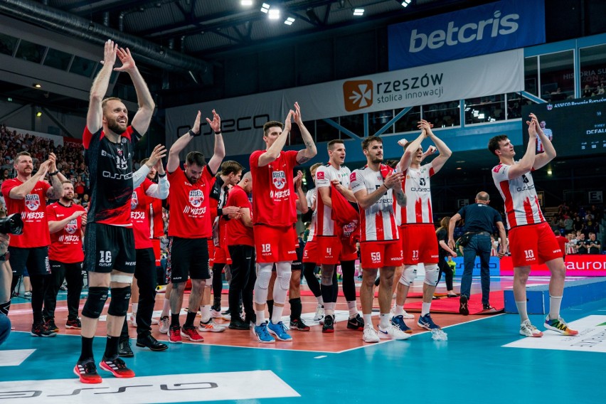 Asseco Resovia ma medal! Rzeszowianie pokonali Wartę Zawiercie 3:0 i wywalczyli brąz!