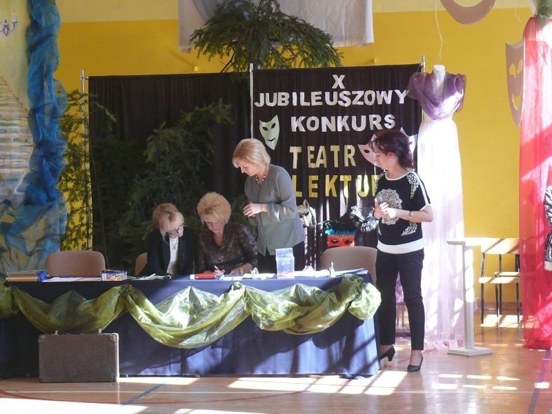 Konkurs „Teatr i Lektura” w Ostrowcu