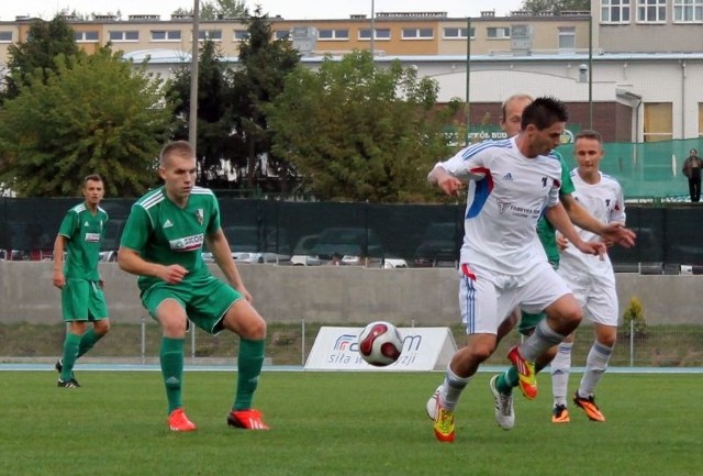 Mariusz Marczak zdobył dla Broni gola z rzutu karnego